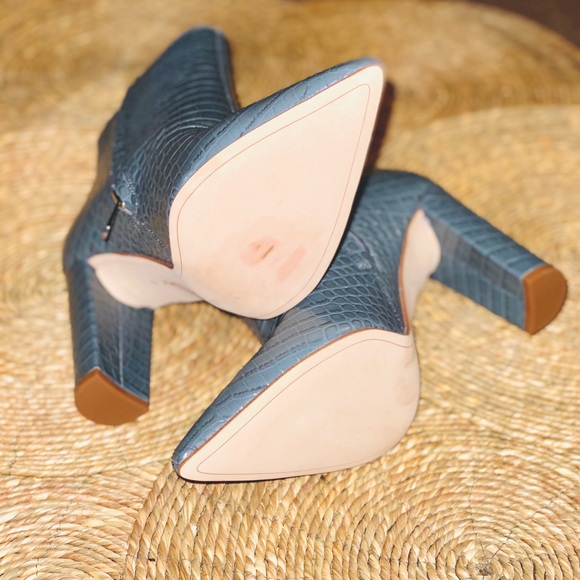 Sam Edelman Raelle Booties - Picture 10 of 11